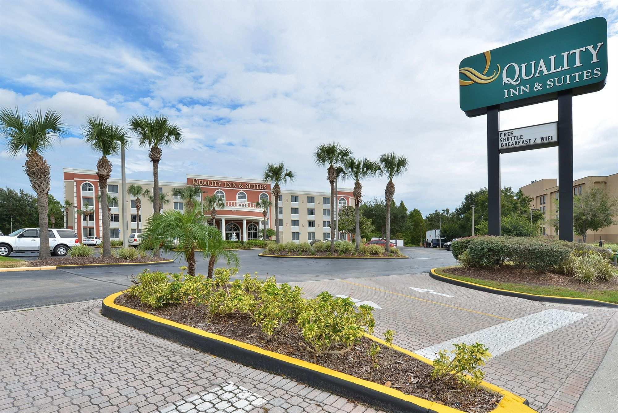 Quality Inn & Suites Near The Theme Parks Orlando Zewnętrze zdjęcie