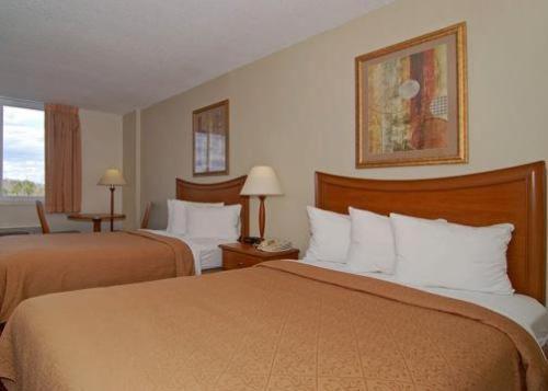 Quality Inn & Suites Near The Theme Parks Orlando Pokój zdjęcie